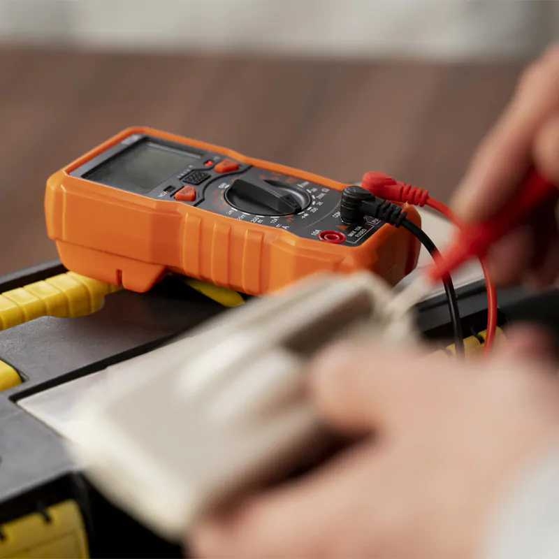 Physics Lab Equipments